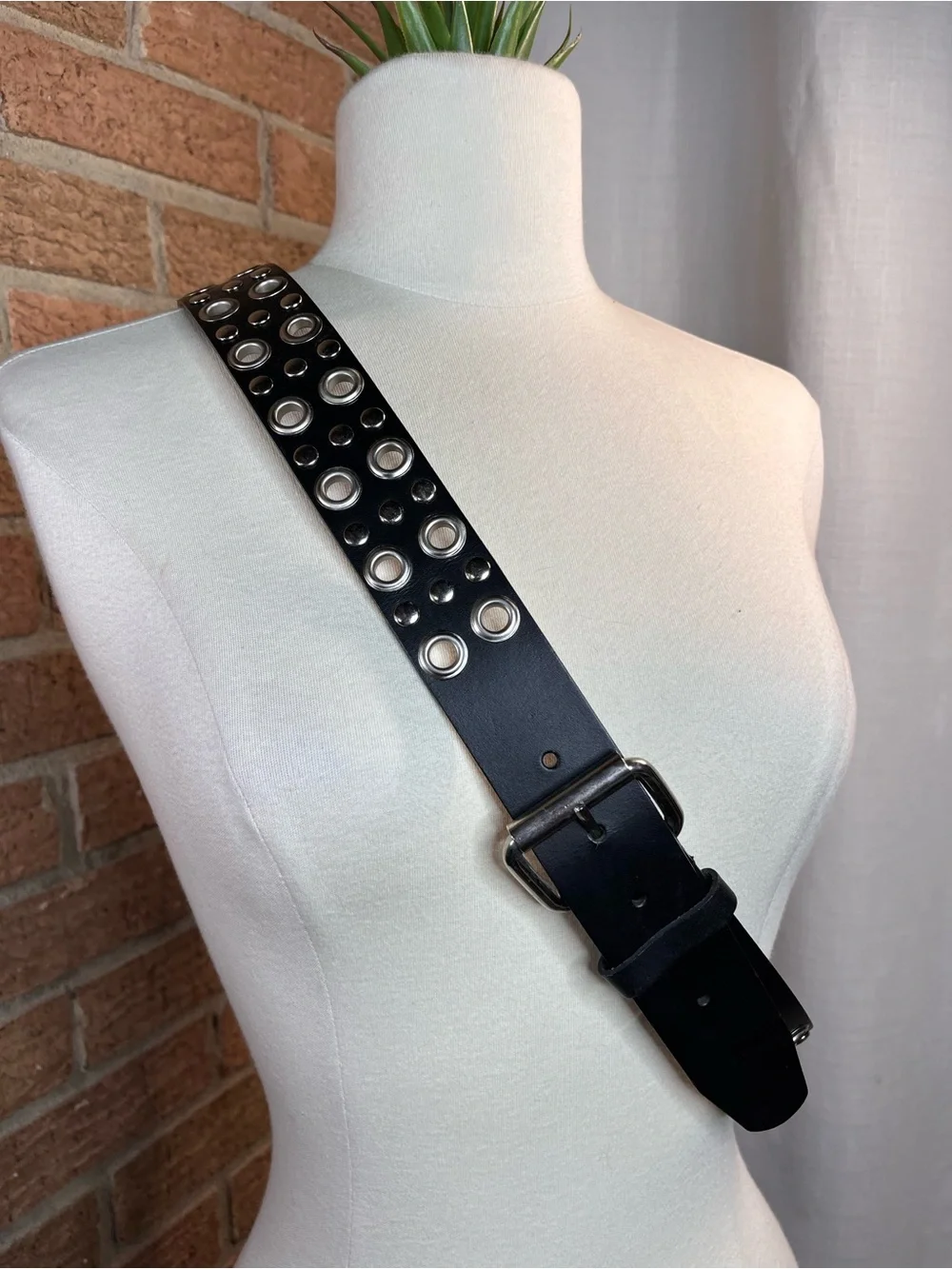 NWT Black Double Grommet Studded Belt XL 38-42 Waist Punk Y2K Emo Goth unisex